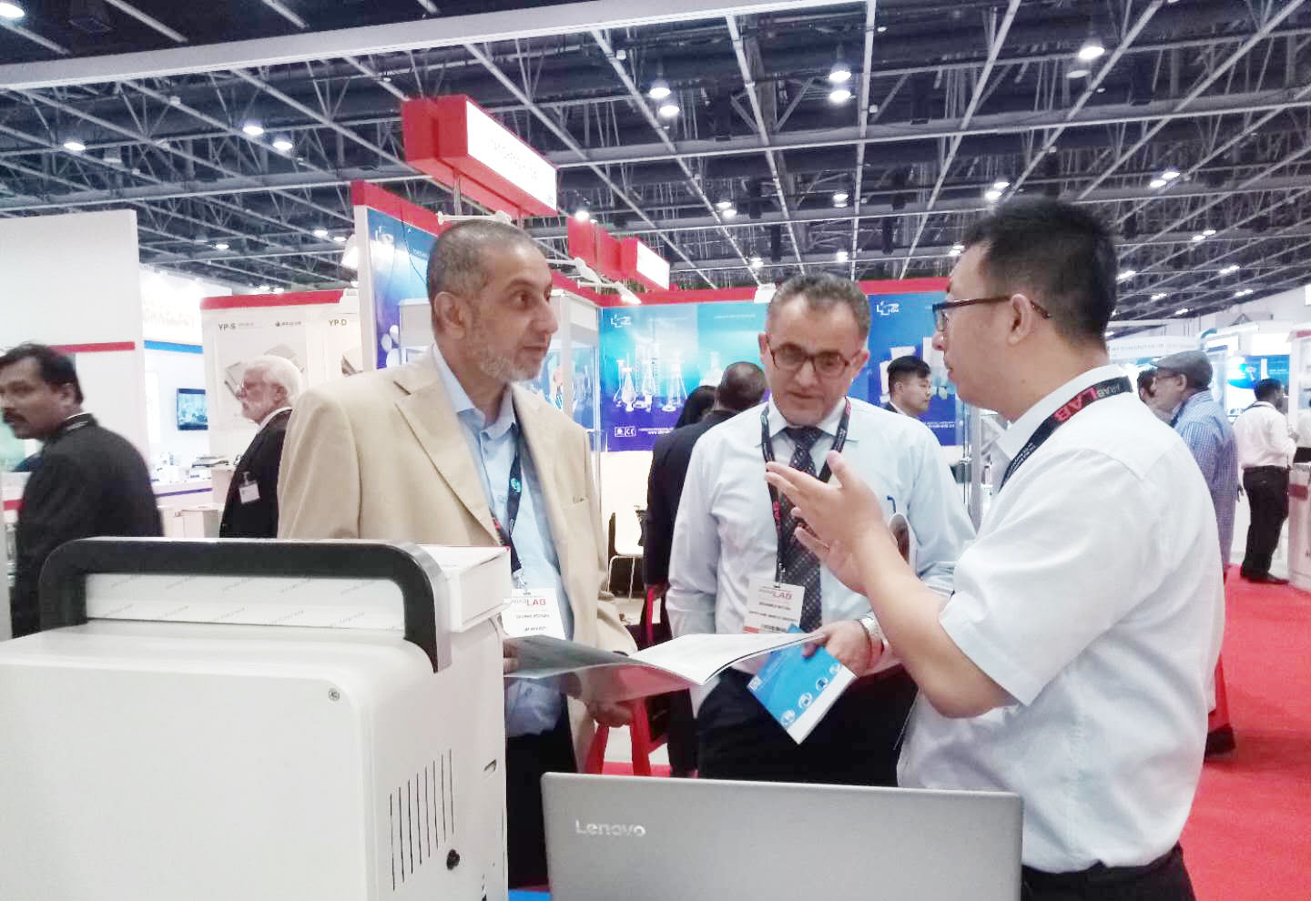 盛瀚亮相ARAB LAB 2018，精品儀器詮釋中國智造之美