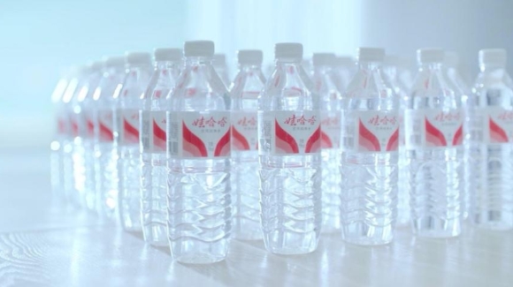 娃哈哈為什么能稱為“實(shí)驗(yàn)室御用水”？